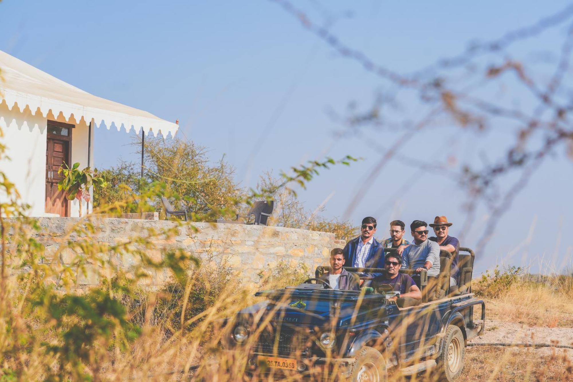 Jawai Wildlife Safari Camp Bed & Breakfast Nana Екстериор снимка